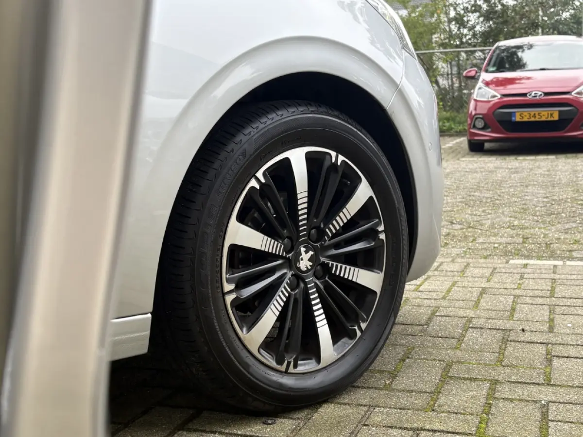 1.2 PureTech GT-Line AUT. Navi Clima Cruise Lmv