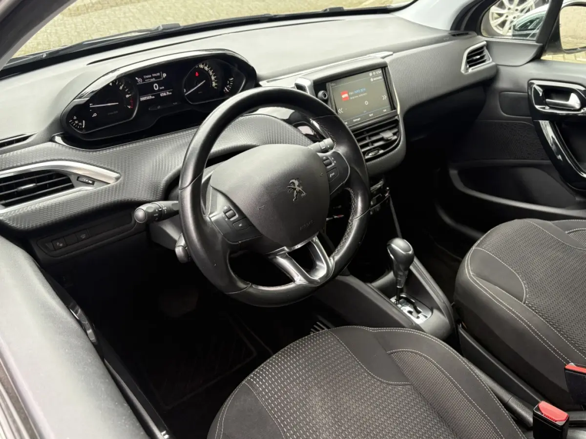 1.2 PureTech GT-Line AUT. Navi Clima Cruise Lmv