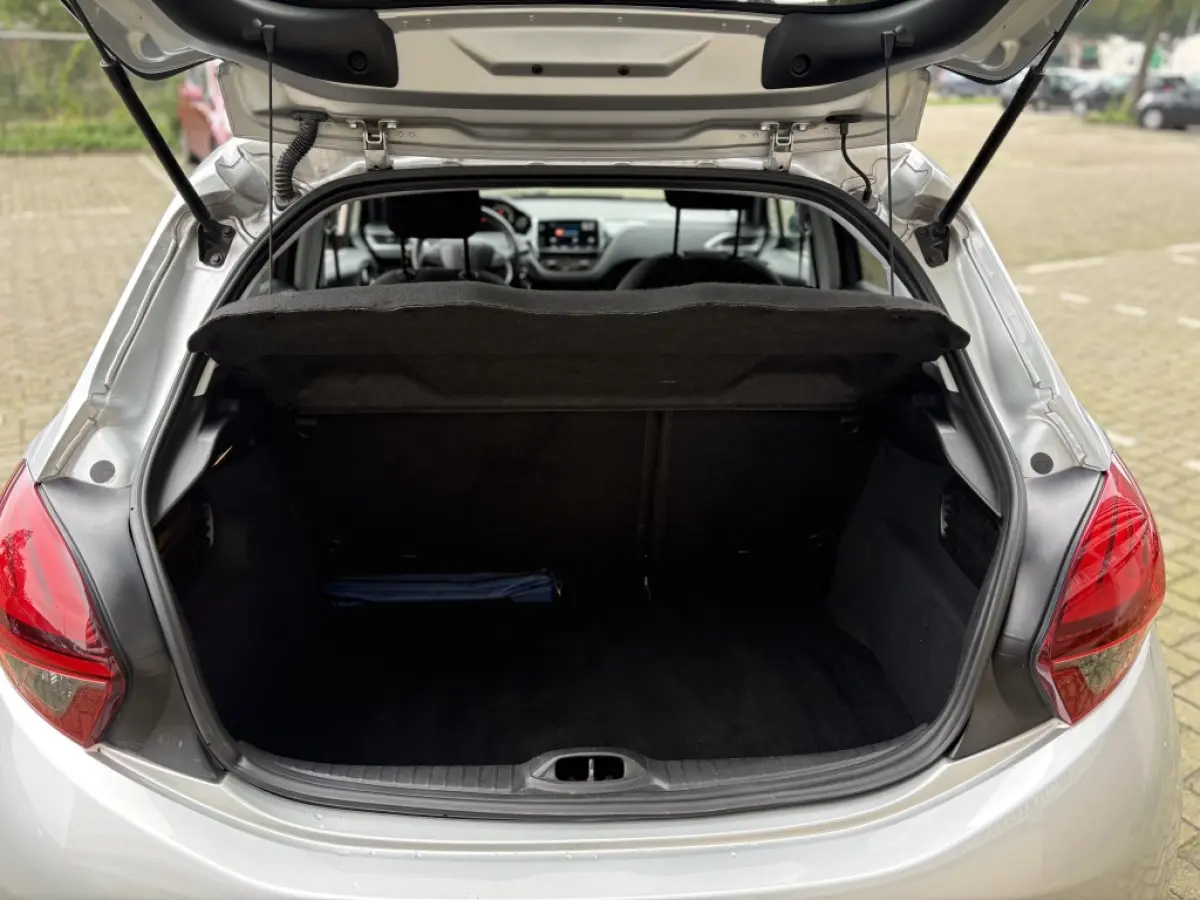 1.2 PureTech GT-Line AUT. Navi Clima Cruise Lmv