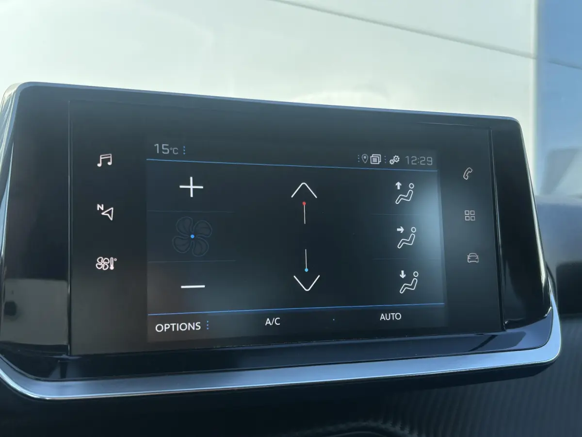 1.2 PureTech Active Pack | Cruise Control | 1e eigenaar | Parkeerhulp | Apple Carplay/Android Auto