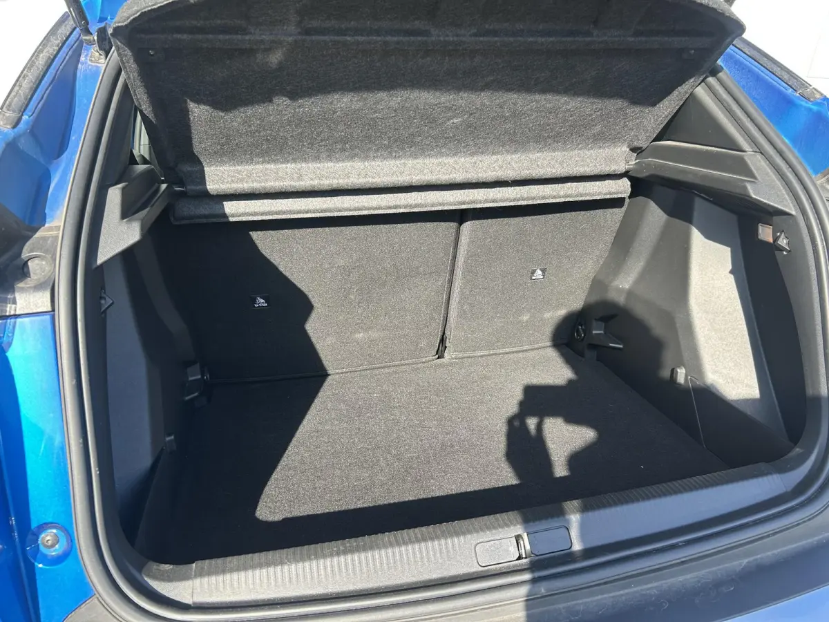 1.2 PureTech Active Pack | Cruise Control | 1e eigenaar | Parkeerhulp | Apple Carplay/Android Auto