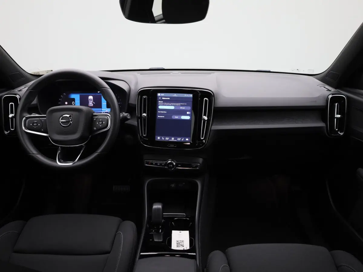 Core | Cruise Control | Achteruitrijcamera | Virtual Cockpit | Climate Control | Apple Carplay/ Android Auto |