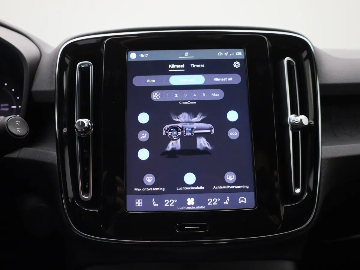 Core | Cruise Control | Achteruitrijcamera | Virtual Cockpit | Climate Control | Apple Carplay/ Android Auto |