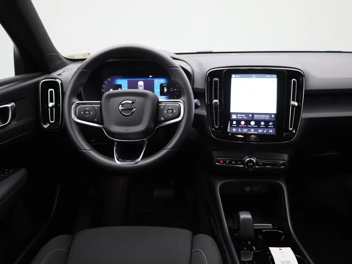 Core | Cruise Control | Achteruitrijcamera | Virtual Cockpit | Climate Control | Apple Carplay/ Android Auto |