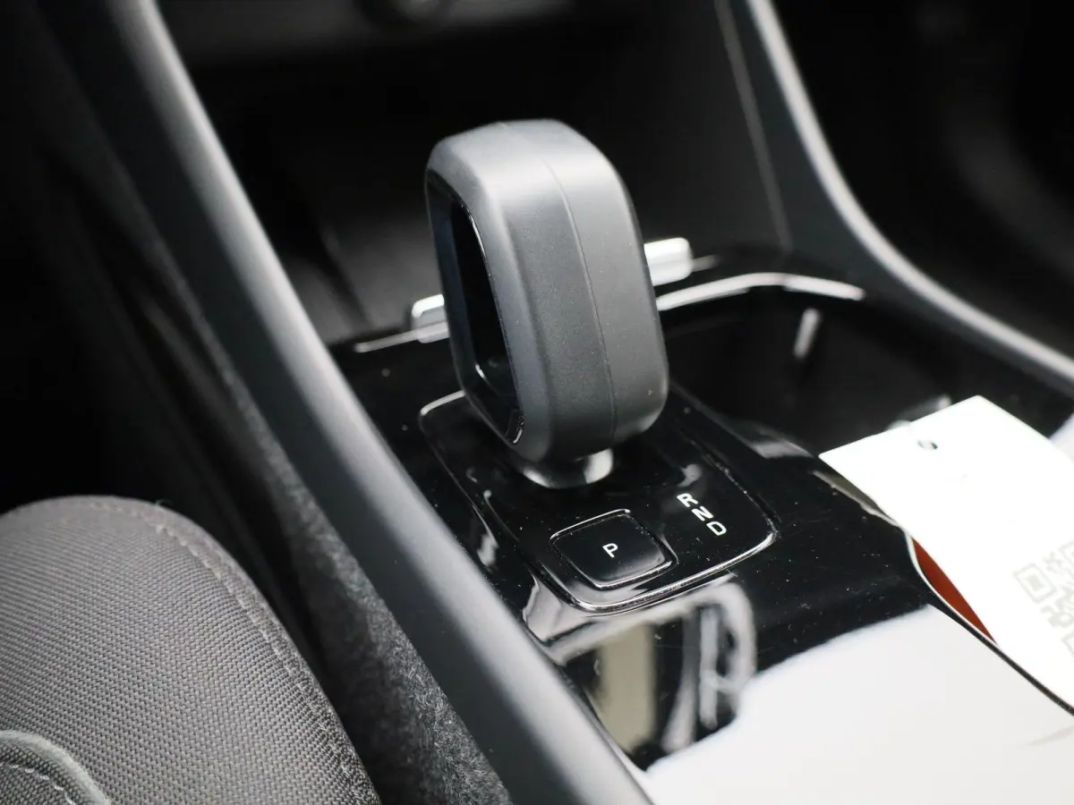 Core | Cruise Control | Achteruitrijcamera | Virtual Cockpit | Climate Control | Apple Carplay/ Android Auto |