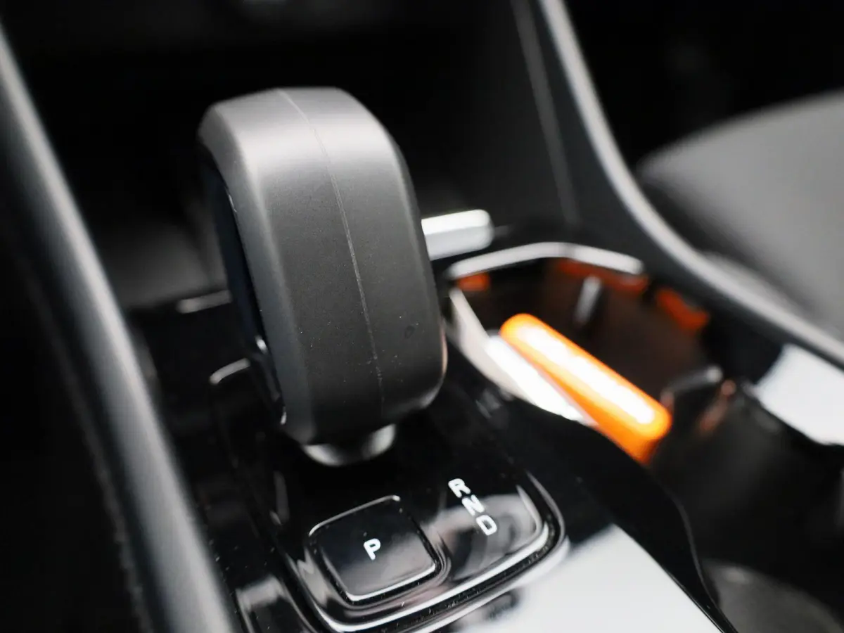 Core | Cruise Control | Achteruitrijcamera | Virtual Cockpit | Climate Control | Apple Carplay/ Android Auto |