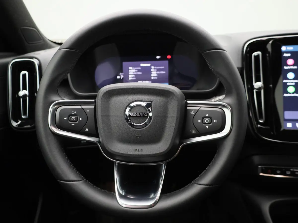 Core | Cruise Control | Achteruitrijcamera | Virtual Cockpit | Climate Control | Apple Carplay/ Android Auto |