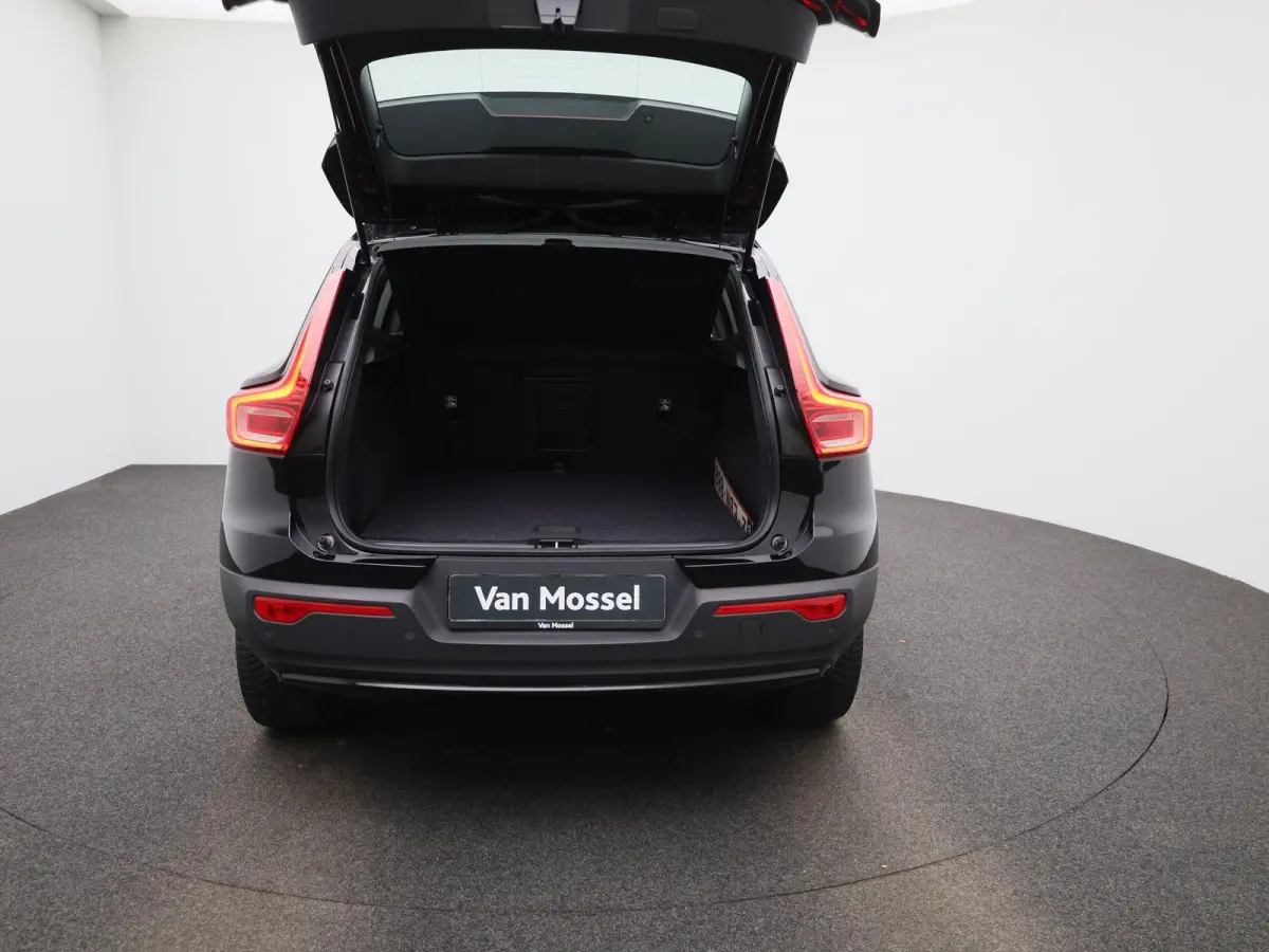 Core | Cruise Control | Achteruitrijcamera | Virtual Cockpit | Climate Control | Apple Carplay/ Android Auto |