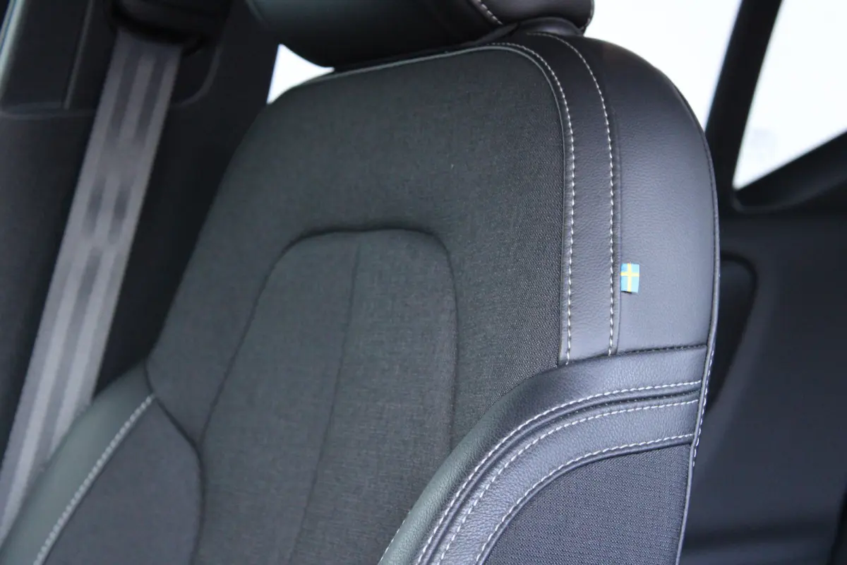 2.0 T4 AWD Inscription | Trekhaak | Panoramadak | Camera | Stoel- & stuurverwarming | Cruise control adaptief |