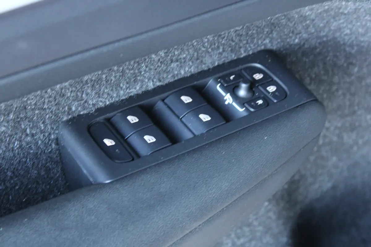 2.0 T4 AWD Inscription | Trekhaak | Panoramadak | Camera | Stoel- & stuurverwarming | Cruise control adaptief |