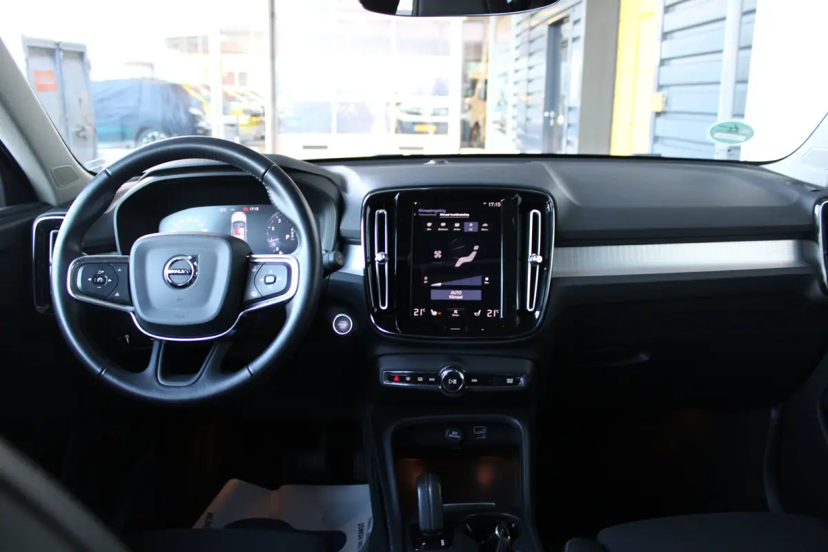 2.0 T4 AWD Inscription | Trekhaak | Panoramadak | Camera | Stoel- & stuurverwarming | Cruise control adaptief |
