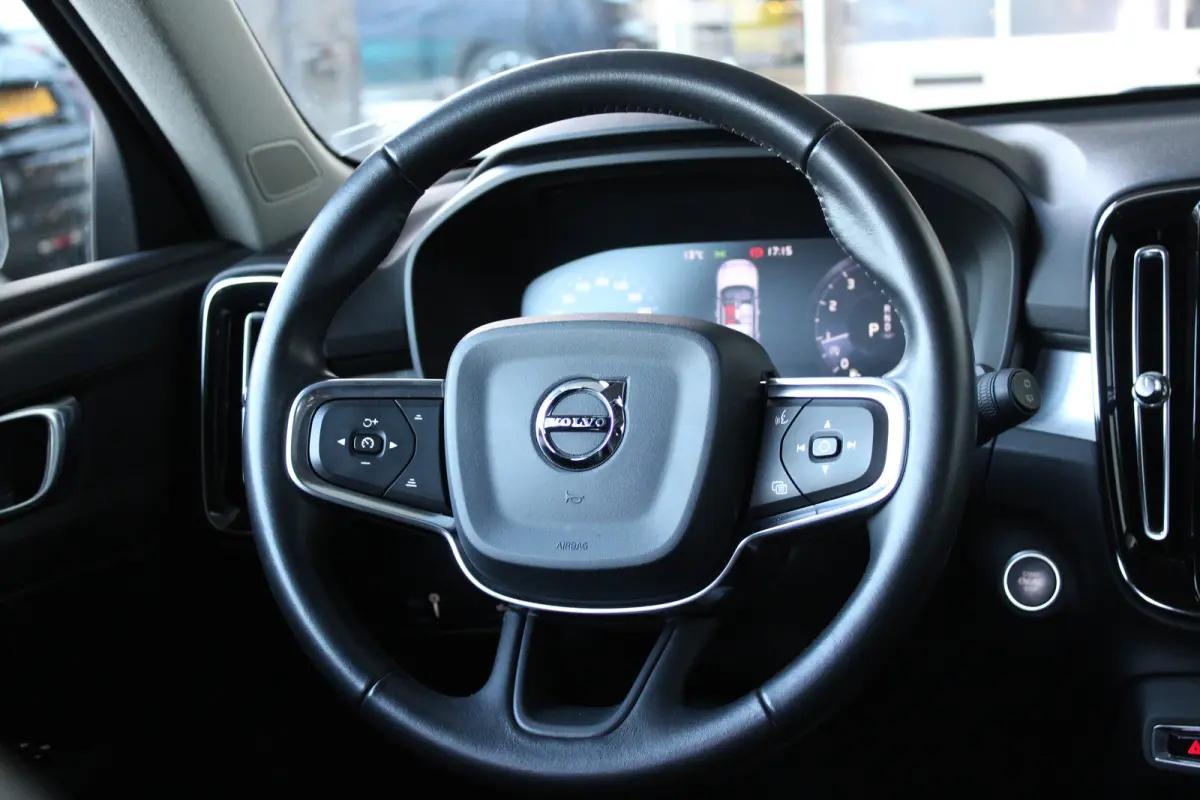 2.0 T4 AWD Inscription | Trekhaak | Panoramadak | Camera | Stoel- & stuurverwarming | Cruise control adaptief |