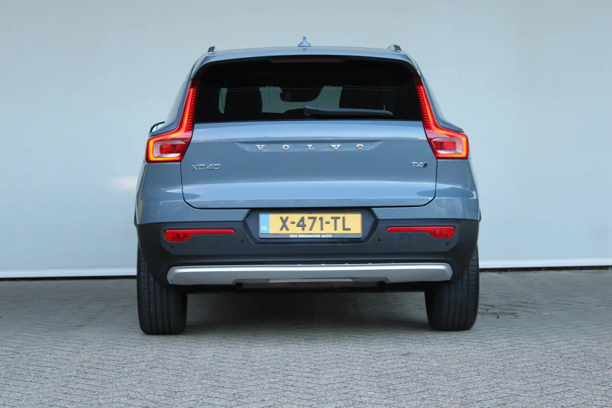 2.0 T4 AWD Inscription | Trekhaak | Panoramadak | Camera | Stoel- & stuurverwarming | Cruise control adaptief |