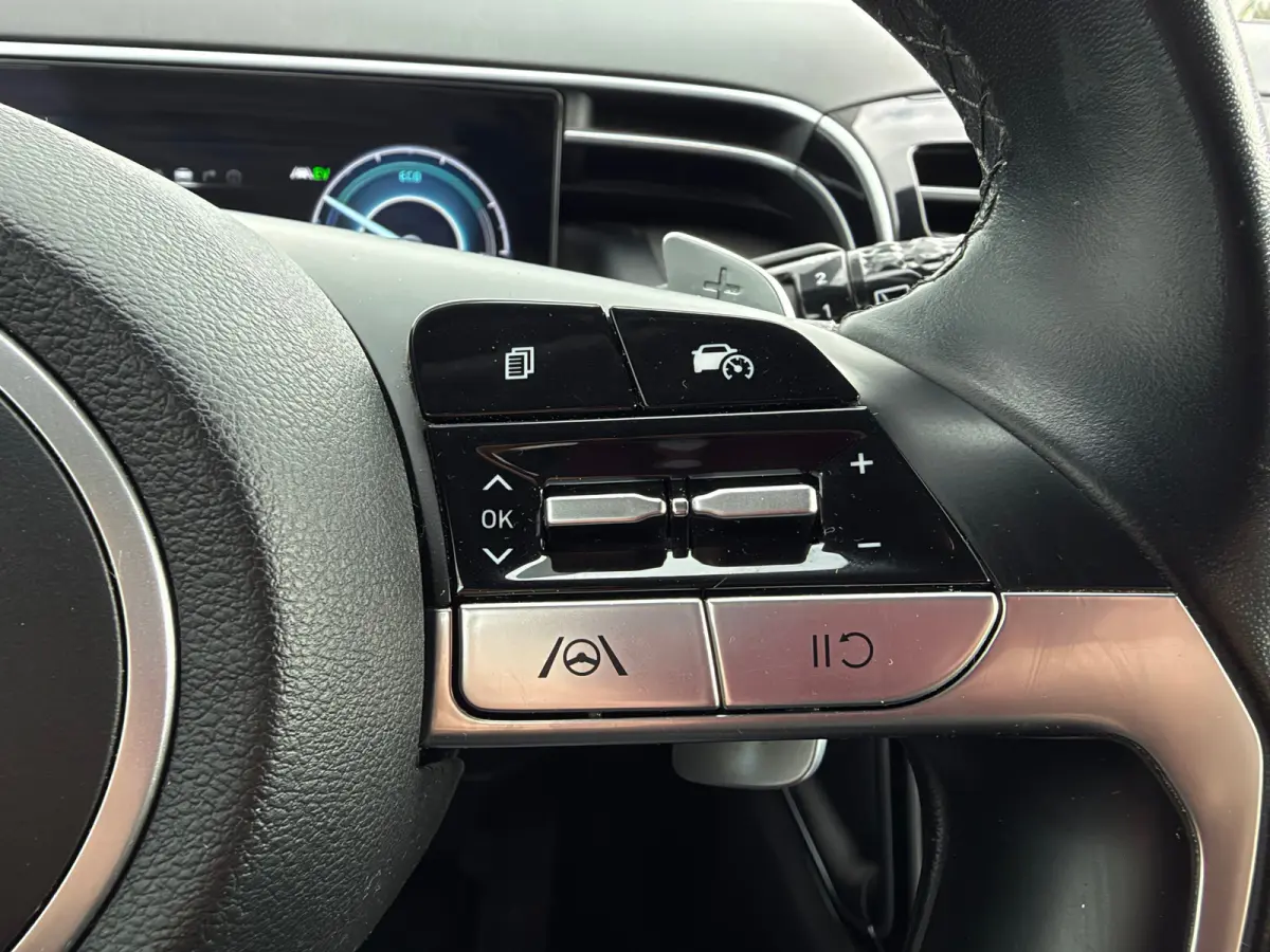 1.6 T-GDI HEV Comfort Lederpakket. | Ledere bekleding | Stoel verwarming voor | Electrische Stoelverstelling | Apple carplay/Android auto | Navigatie | Cruise contol |