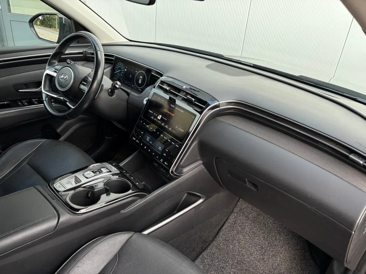 1.6 T-GDI HEV Comfort Lederpakket. | Ledere bekleding | Stoel verwarming voor | Electrische Stoelverstelling | Apple carplay/Android auto | Navigatie | Cruise contol |