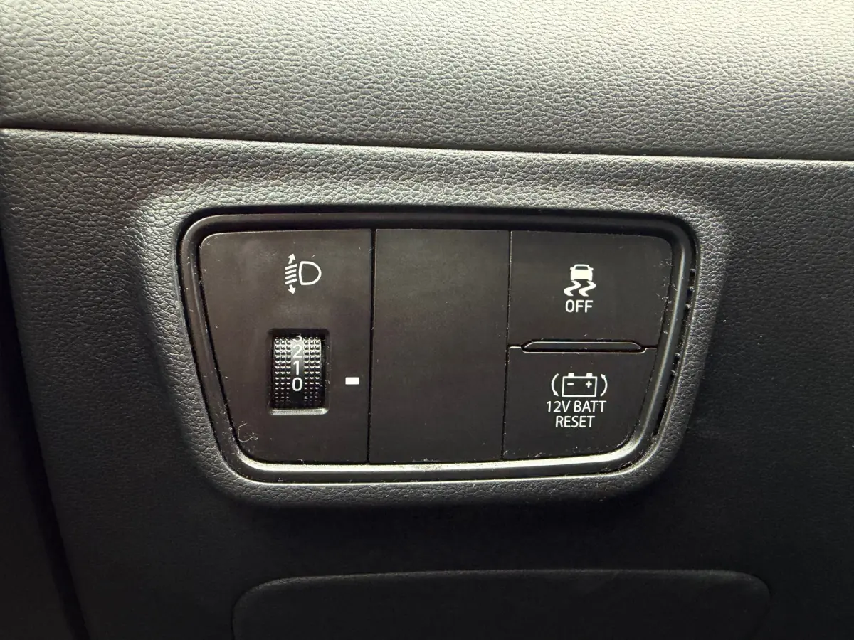1.6 T-GDI HEV Comfort Lederpakket. | Ledere bekleding | Stoel verwarming voor | Electrische Stoelverstelling | Apple carplay/Android auto | Navigatie | Cruise contol |