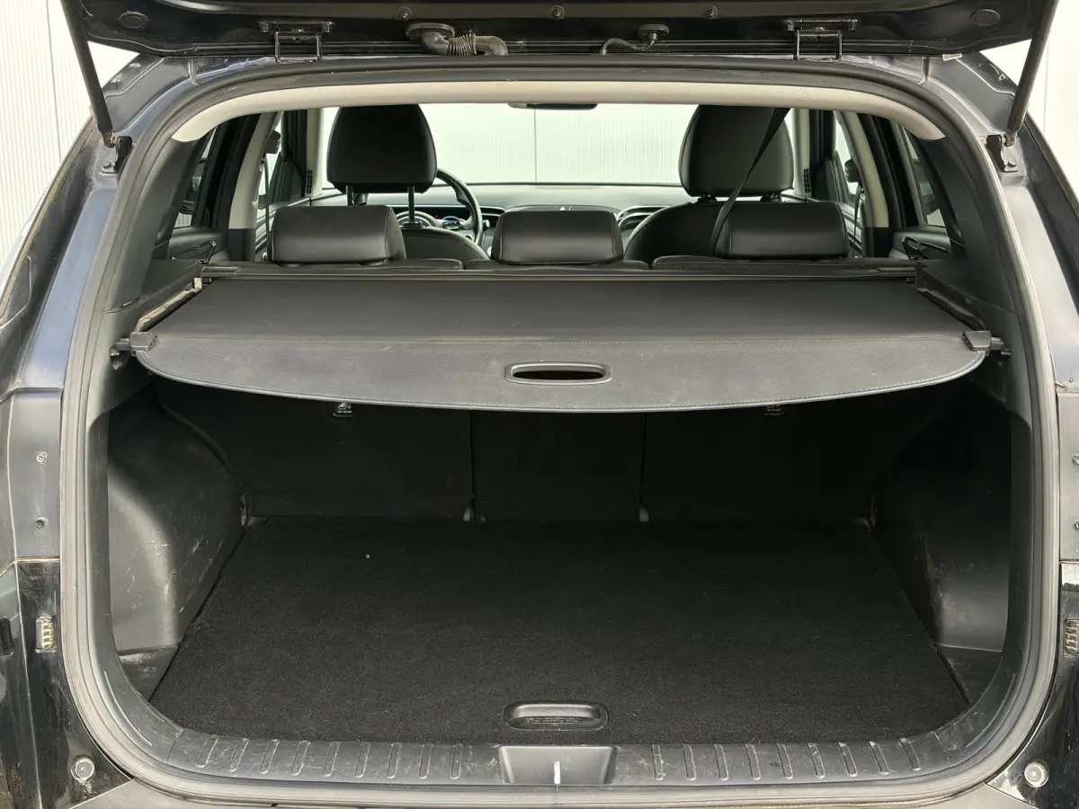 1.6 T-GDI HEV Comfort Lederpakket. | Ledere bekleding | Stoel verwarming voor | Electrische Stoelverstelling | Apple carplay/Android auto | Navigatie | Cruise contol |