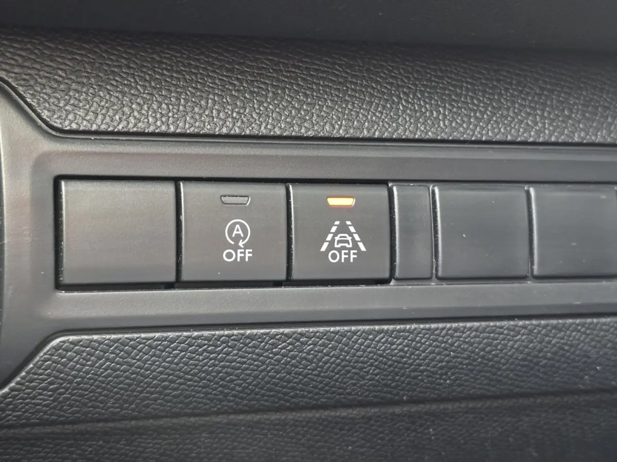1.2 PureTech Blue Lease Premium Navi/Pano/ACC