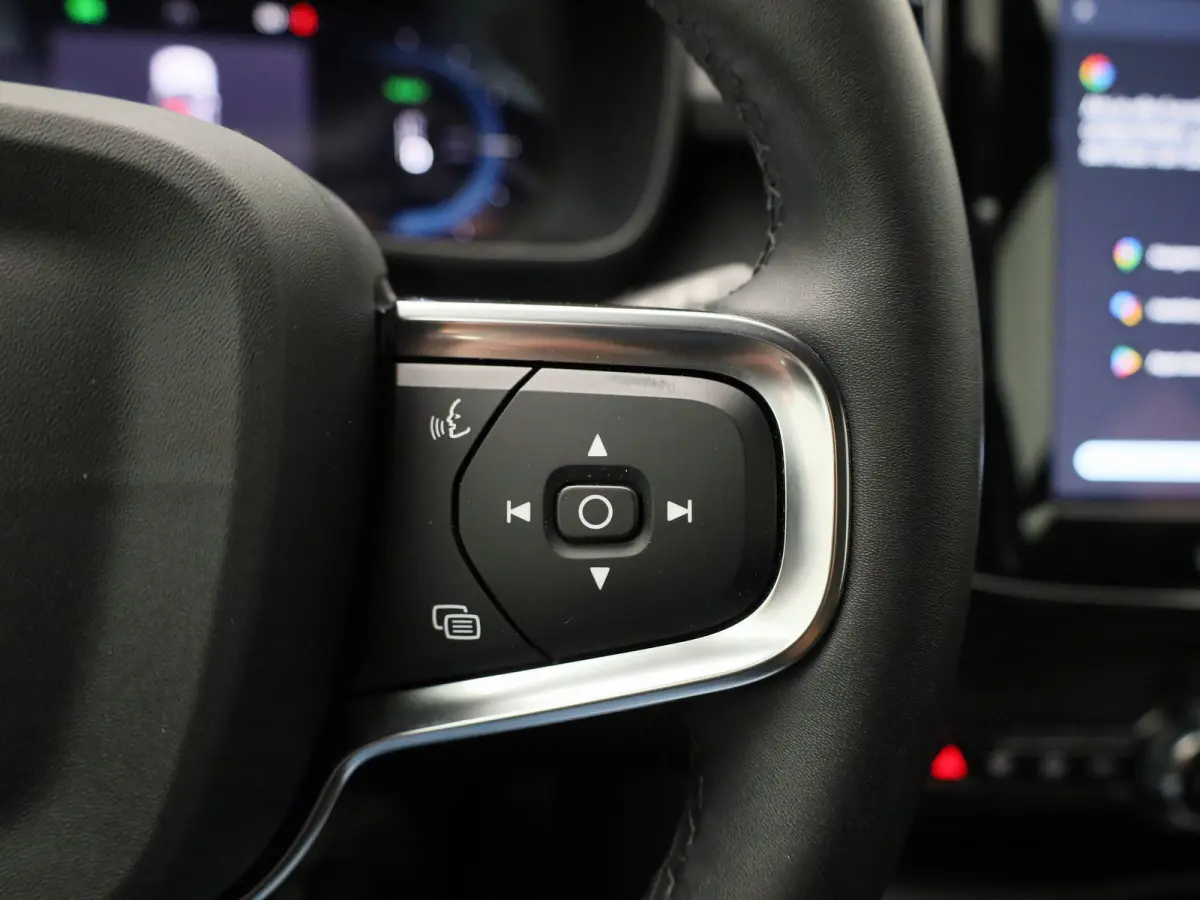 Core | Cruise Control | Achteruitrijcamera | Virtual Cockpit | Climate Control | Apple Carplay/ Android Auto |