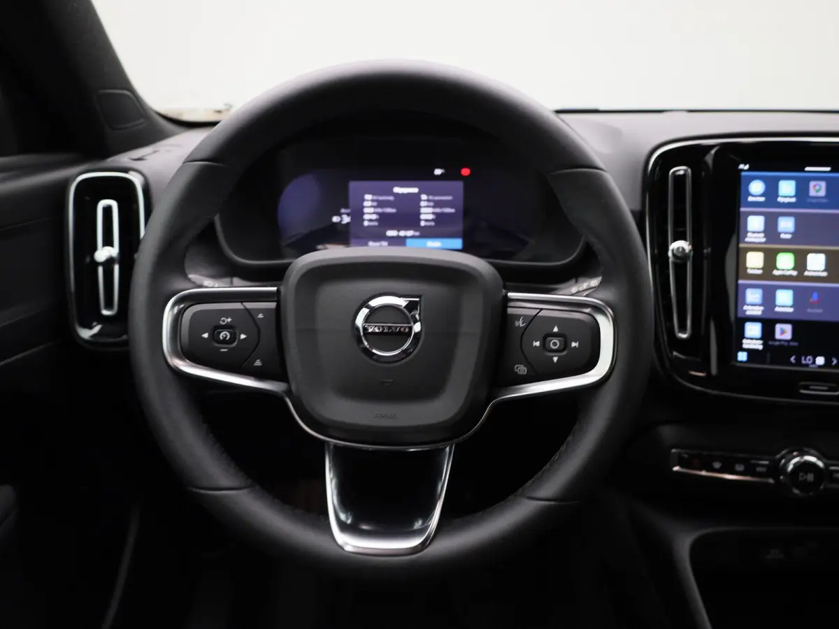 Core | Cruise Control | Achteruitrijcamera | Virtual Cockpit | Climate Control | Apple Carplay/ Android Auto |