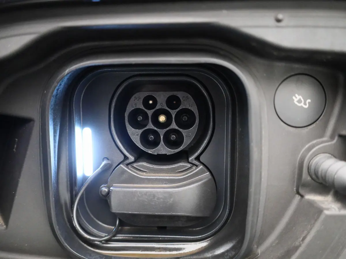 Core | Cruise Control | Achteruitrijcamera | Virtual Cockpit | Climate Control | Apple Carplay/ Android Auto |