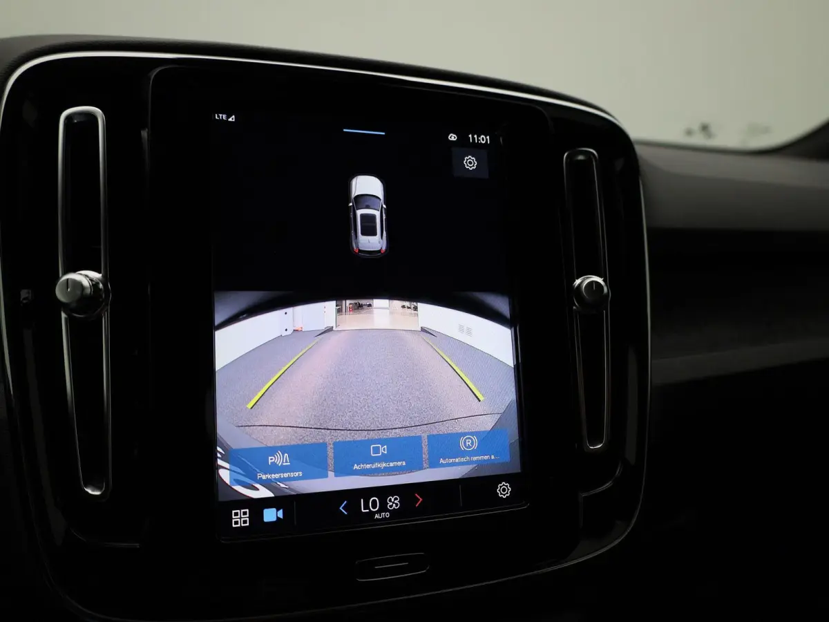 Core | Cruise Control | Achteruitrijcamera | Virtual Cockpit | Climate Control | Apple Carplay/ Android Auto |