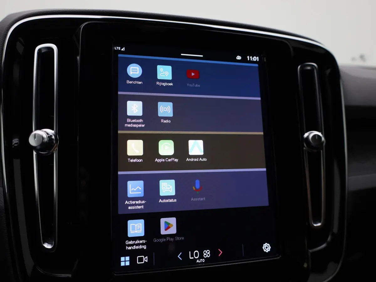 Core | Cruise Control | Achteruitrijcamera | Virtual Cockpit | Climate Control | Apple Carplay/ Android Auto |