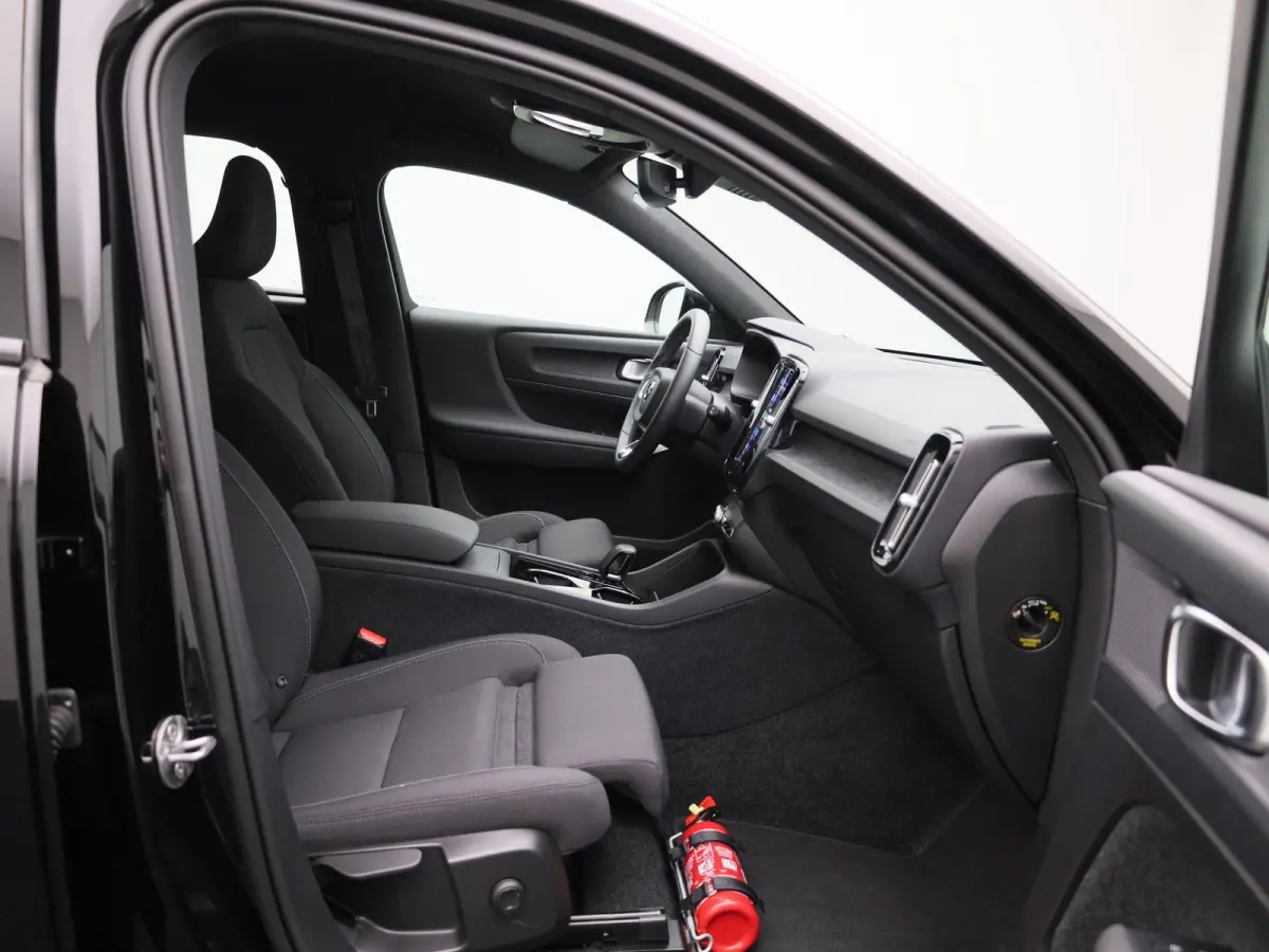 Core | Cruise Control | Achteruitrijcamera | Virtual Cockpit | Climate Control | Apple Carplay/ Android Auto |