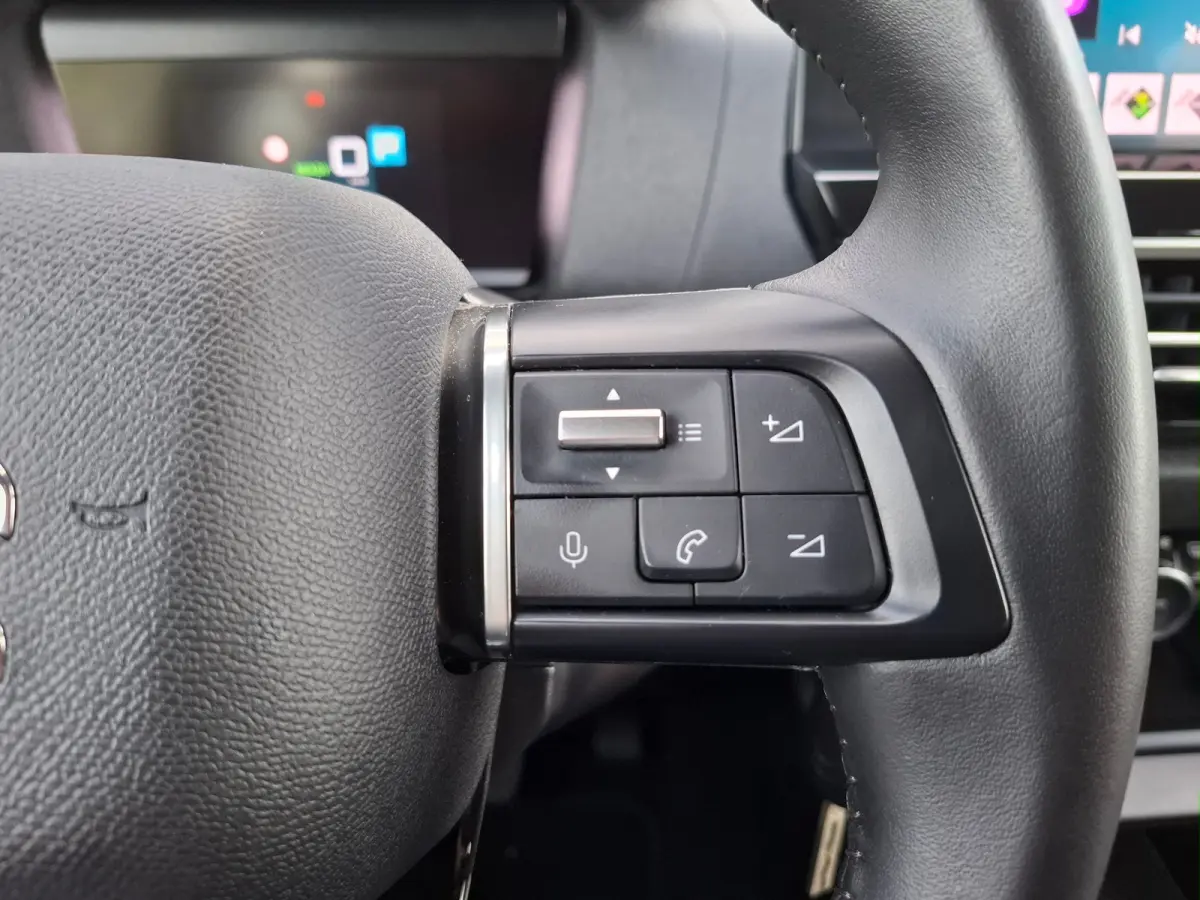 Feel Pack 50 kWh SOH 95,25% | CARPLAY | CAMERA | FULL LED KOPLAMPEN | COMFORTSTOELEN