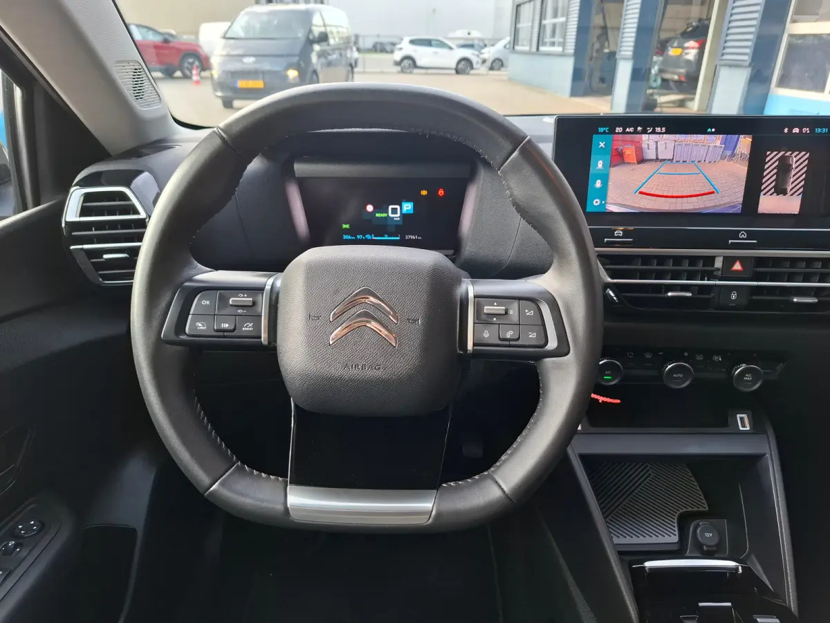 Feel Pack 50 kWh SOH 95,25% | CARPLAY | CAMERA | FULL LED KOPLAMPEN | COMFORTSTOELEN