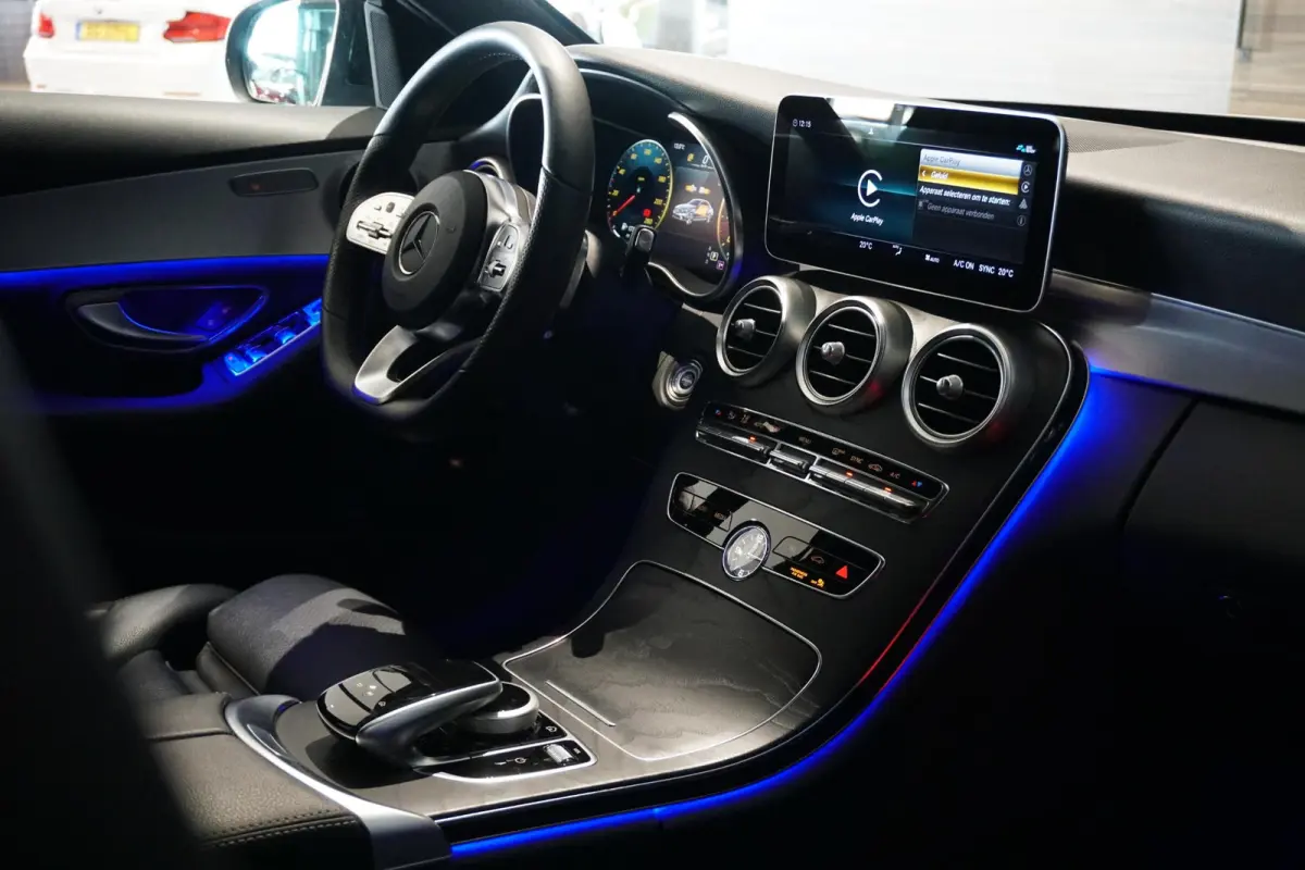 180 Business Solution AMG + CAMERA / LEDER / MULTIBEAM LED / DODEHOEK