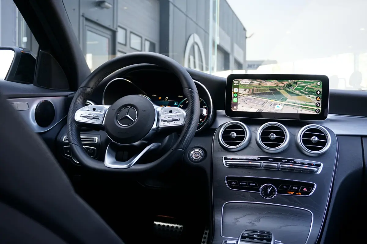 180 Business Solution AMG + CAMERA / LEDER / MULTIBEAM LED / DODEHOEK