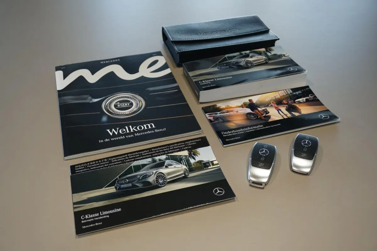 180 Business Solution AMG + CAMERA / LEDER / MULTIBEAM LED / DODEHOEK