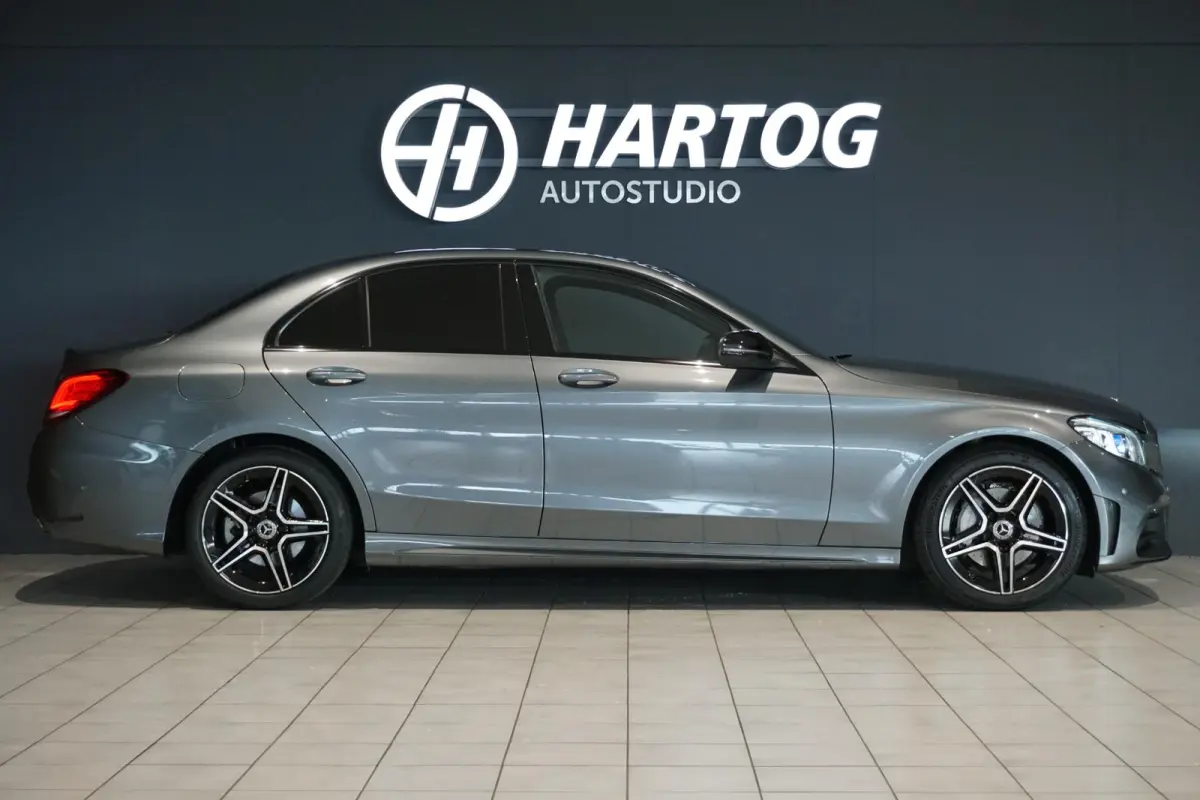 180 Business Solution AMG + CAMERA / LEDER / MULTIBEAM LED / DODEHOEK