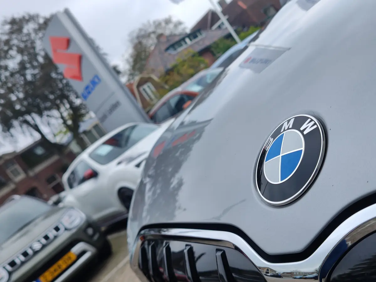 sDRIVE18i AUTOMAAT Leder | Winterpakket | Carplay/Android | Sportstoelen