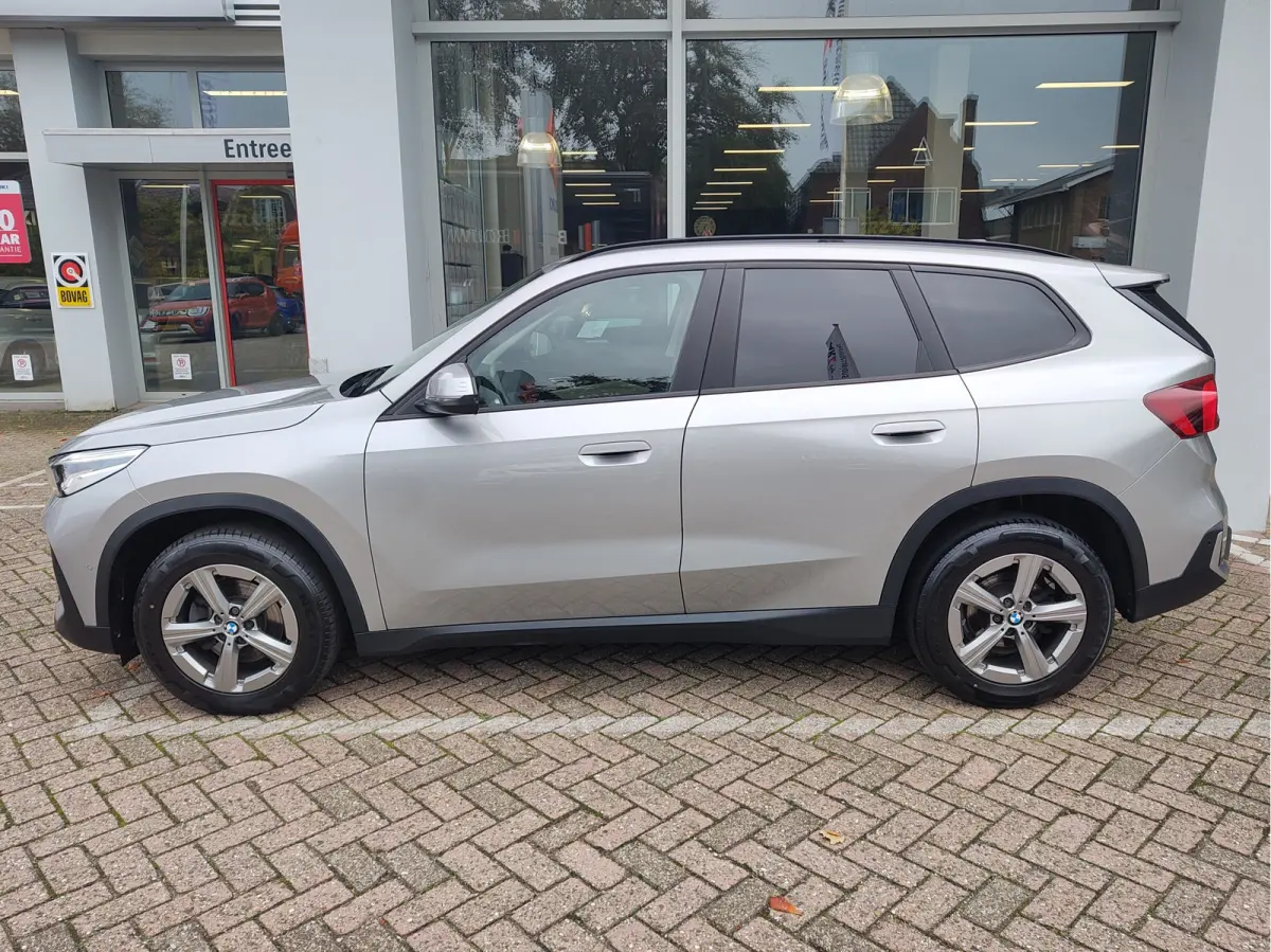 sDRIVE18i AUTOMAAT Leder | Winterpakket | Carplay/Android | Sportstoelen