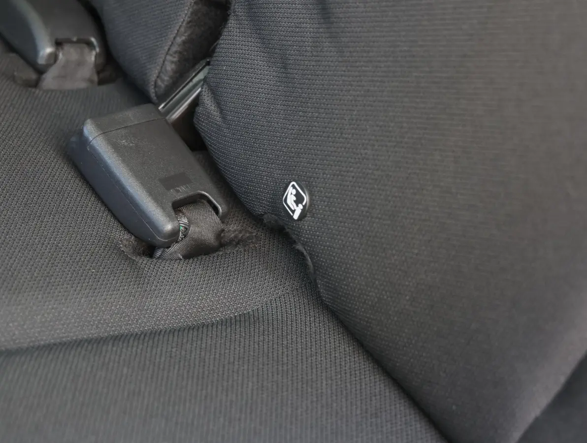 1.0 VTi Feel | Airco | Bluetooth | Centrale deurvergrendeling | Lederen stuurwiel | Chrome pakket