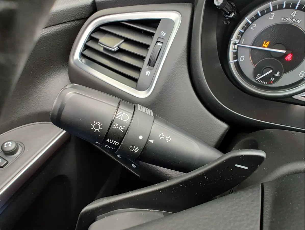 1.4 BOOSTERJET STYLE SMART HYBRID AUT. Sunroof | 360 Camera | All Seasonbanden