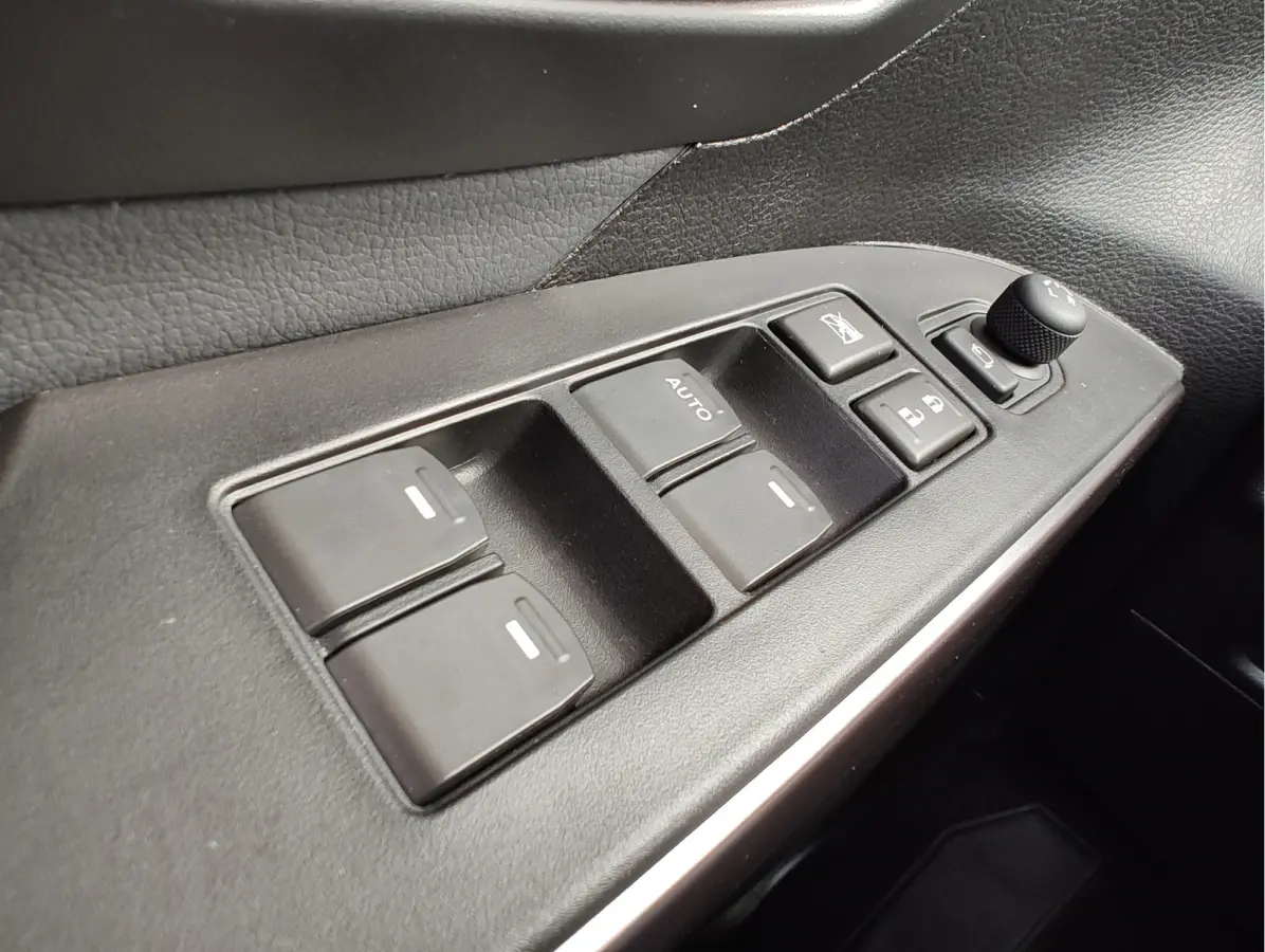 1.4 BOOSTERJET STYLE SMART HYBRID AUT. Sunroof | 360 Camera | All Seasonbanden
