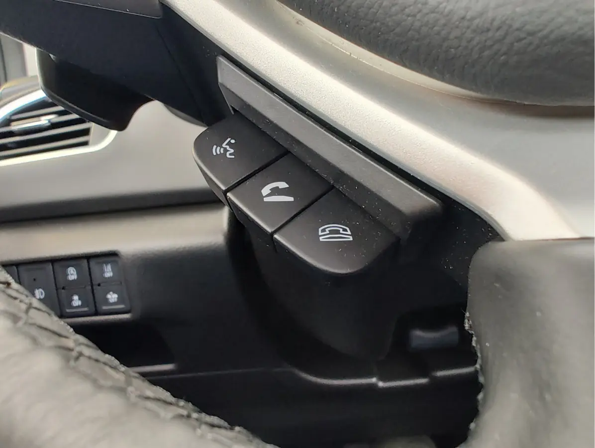1.4 BOOSTERJET STYLE SMART HYBRID AUT. Sunroof | 360 Camera | All Seasonbanden