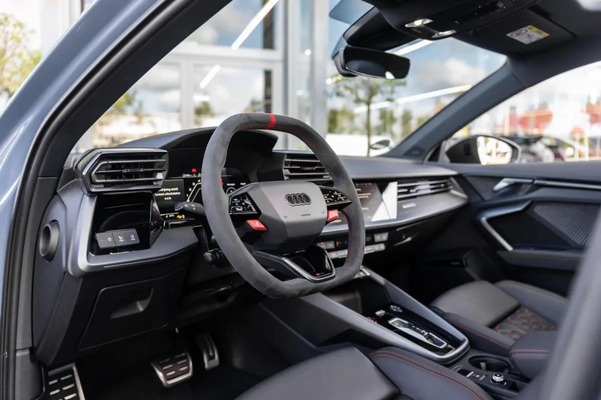 RS 3 2.5 TFSI quattro HUD Pano Sonos Leer Memory