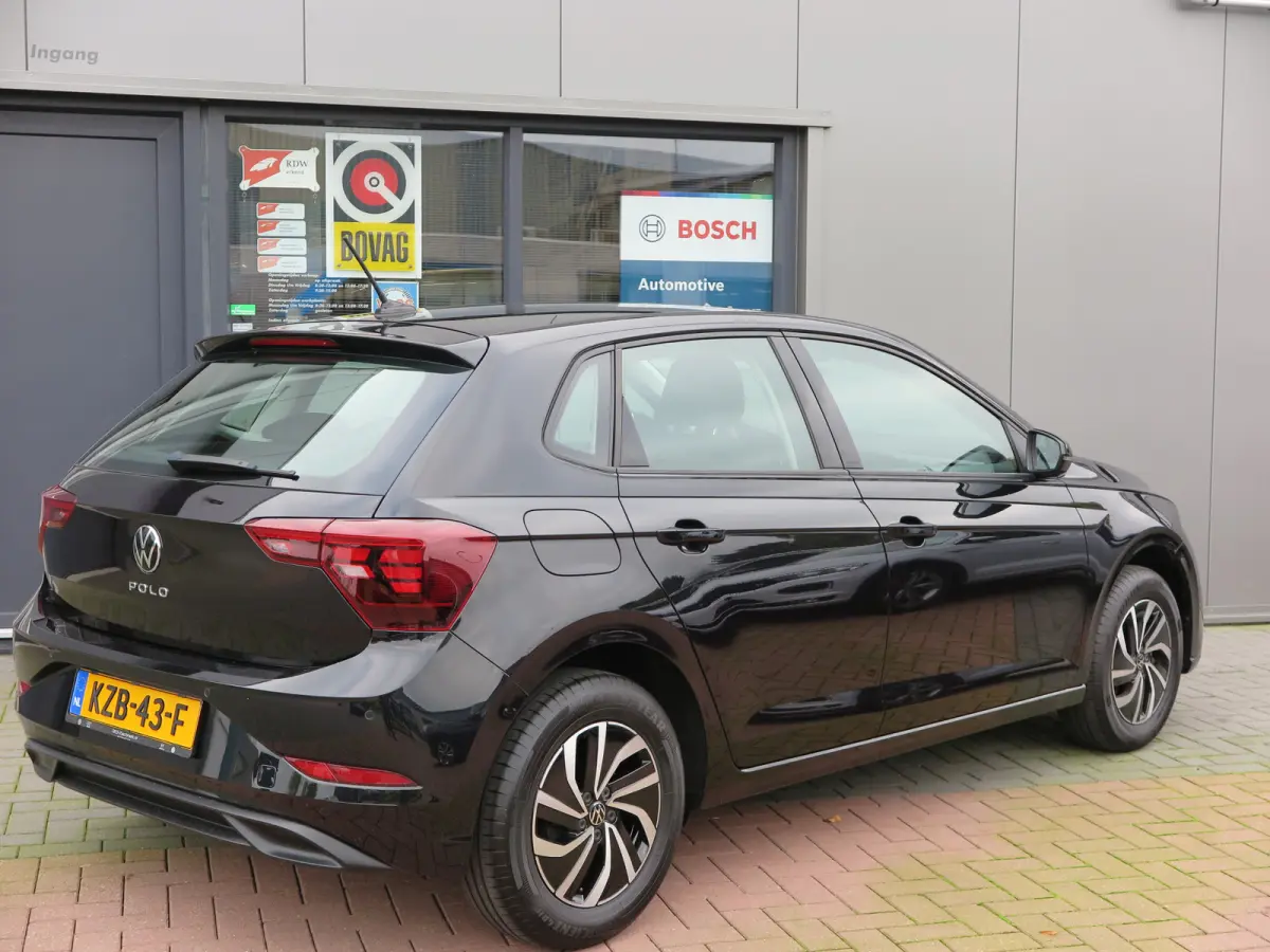 1.0 TSI 95pk DSG Life Led,Climate control, App-Connect , PDC, LMV15", Stuuwiel multifunctioneel, etc .