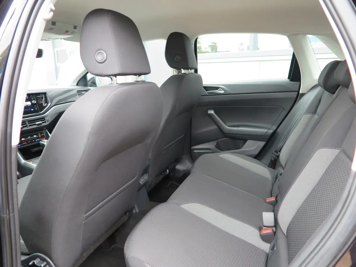 1.0 TSI 95pk DSG Life Led,Climate control, App-Connect , PDC, LMV15", Stuuwiel multifunctioneel, etc .