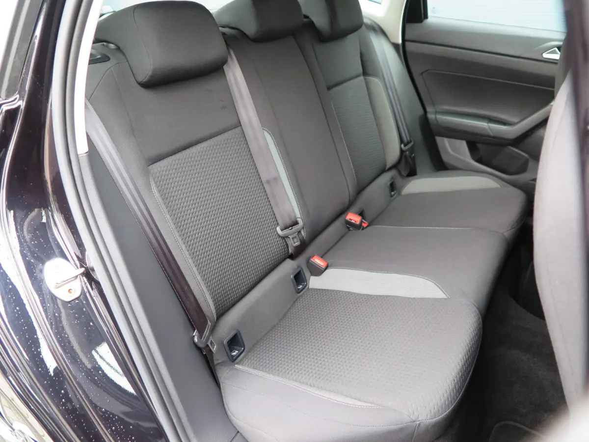 1.0 TSI 95pk DSG Life Led,Climate control, App-Connect , PDC, LMV15", Stuuwiel multifunctioneel, etc .