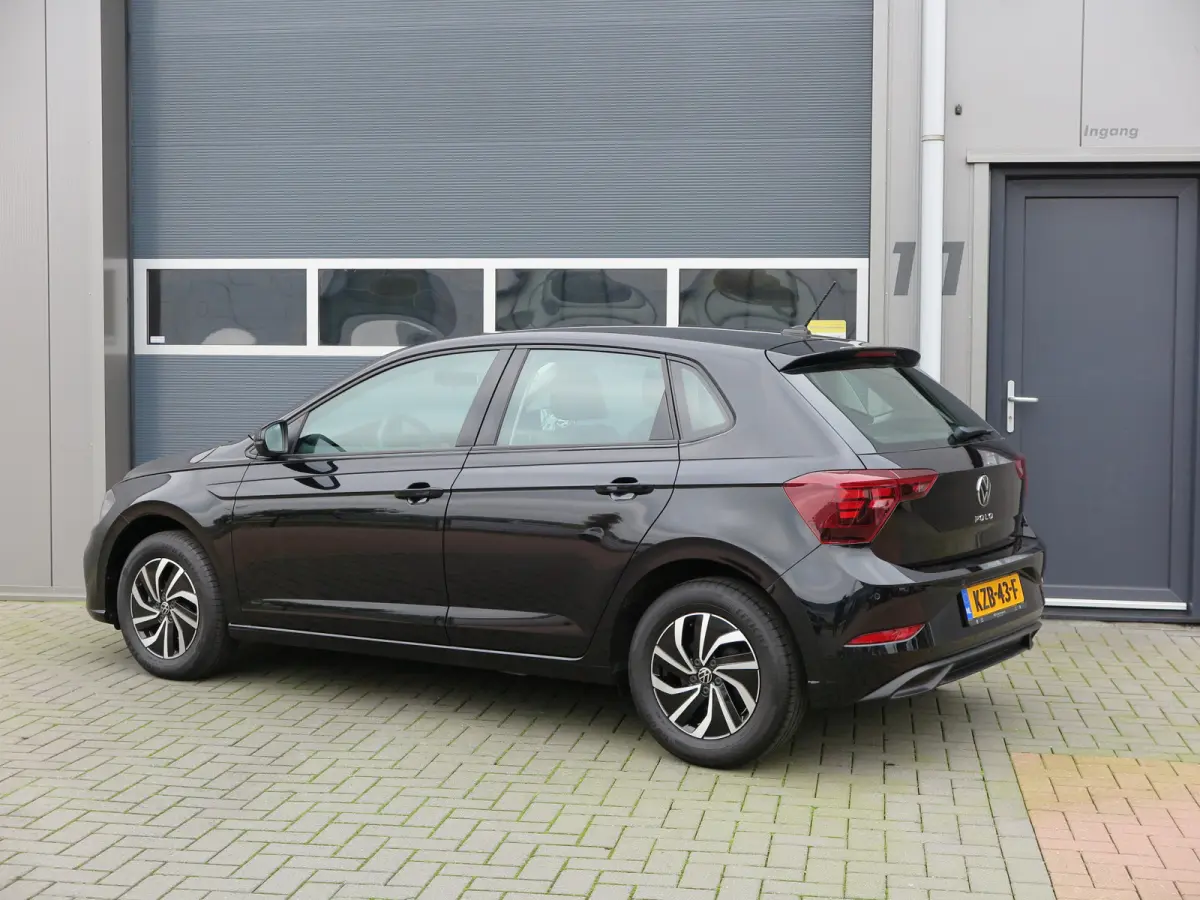 1.0 TSI 95pk DSG Life Led,Climate control, App-Connect , PDC, LMV15", Stuuwiel multifunctioneel, etc .