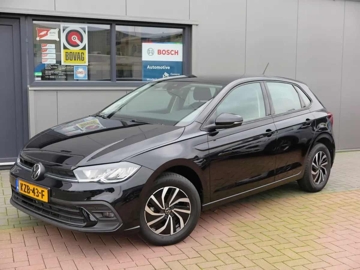 1.0 TSI 95pk DSG Life Led,Climate control, App-Connect , PDC, LMV15", Stuuwiel multifunctioneel, etc .
