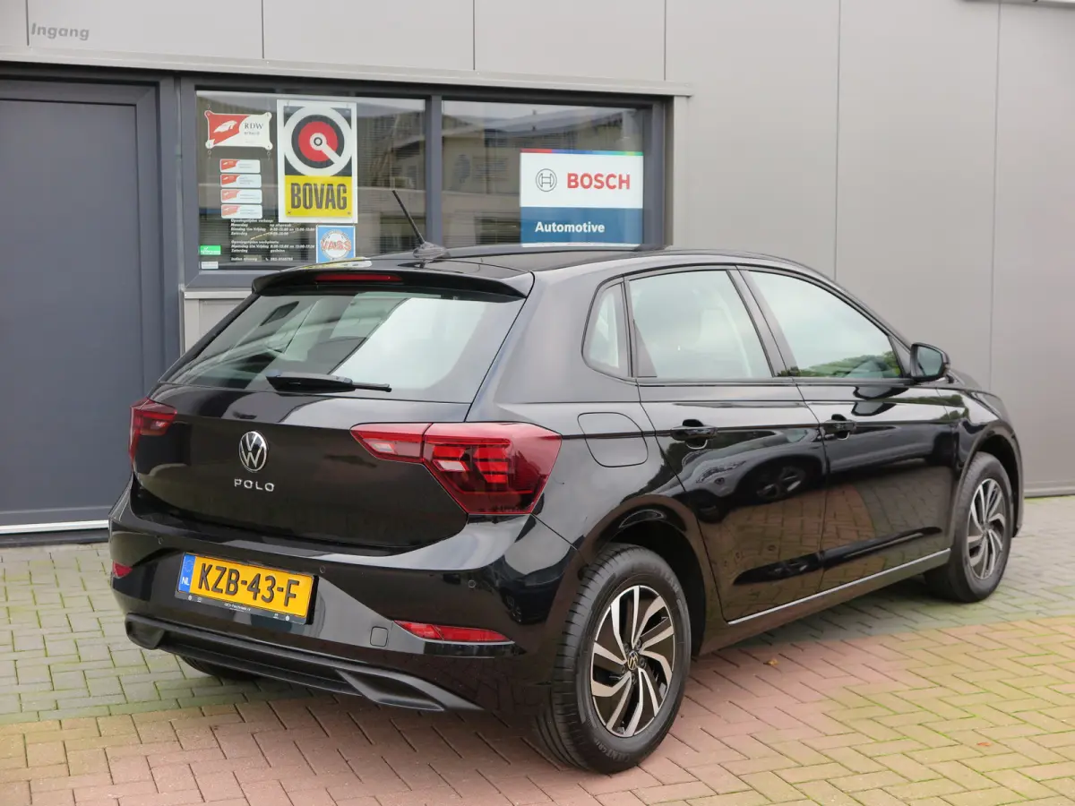 1.0 TSI 95pk DSG Life Led,Climate control, App-Connect , PDC, LMV15", Stuuwiel multifunctioneel, etc .