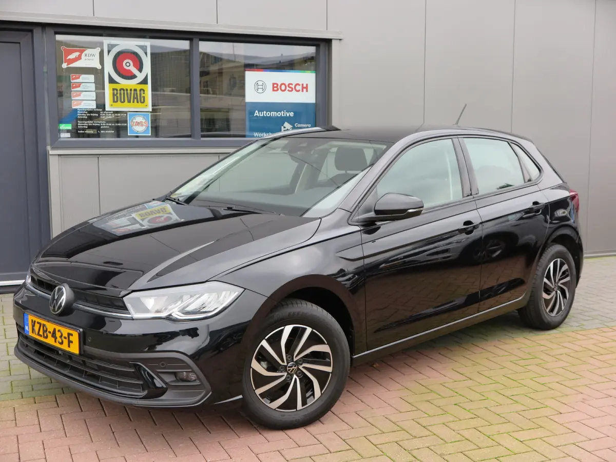1.0 TSI 95pk DSG Life Led,Climate control, App-Connect , PDC, LMV15", Stuuwiel multifunctioneel, etc .