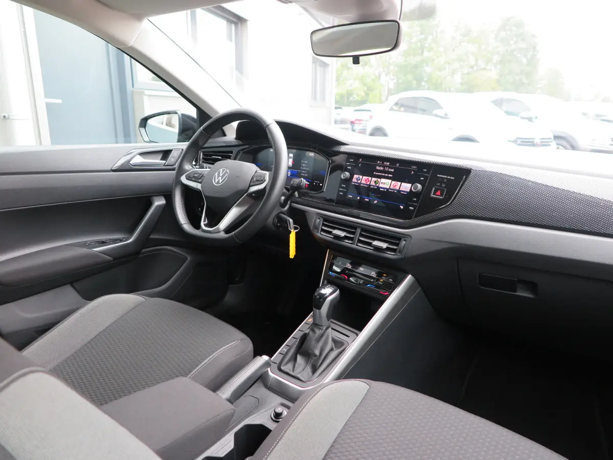 1.0 TSI 95pk DSG Life Led,Climate control, App-Connect , PDC, LMV15", Stuuwiel multifunctioneel, etc .