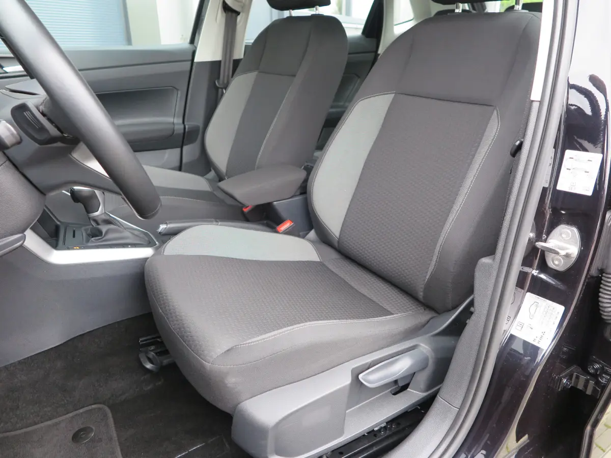 1.0 TSI 95pk DSG Life Led,Climate control, App-Connect , PDC, LMV15", Stuuwiel multifunctioneel, etc .